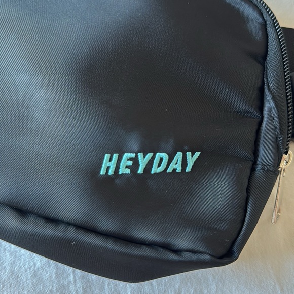 Fanny Pack - Picture 2 of 3